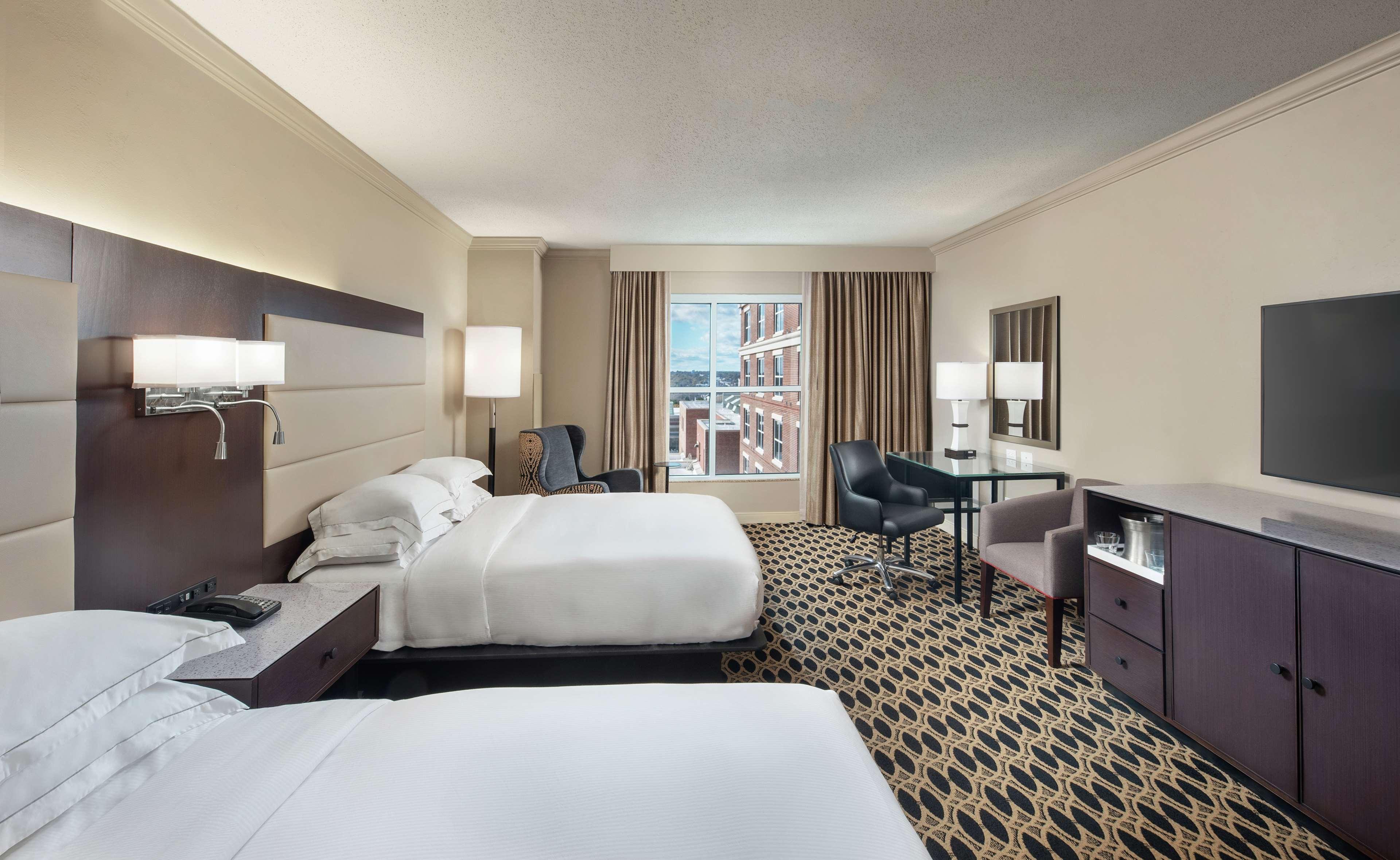 Hilton Columbia Center Hotell Exteriör bild