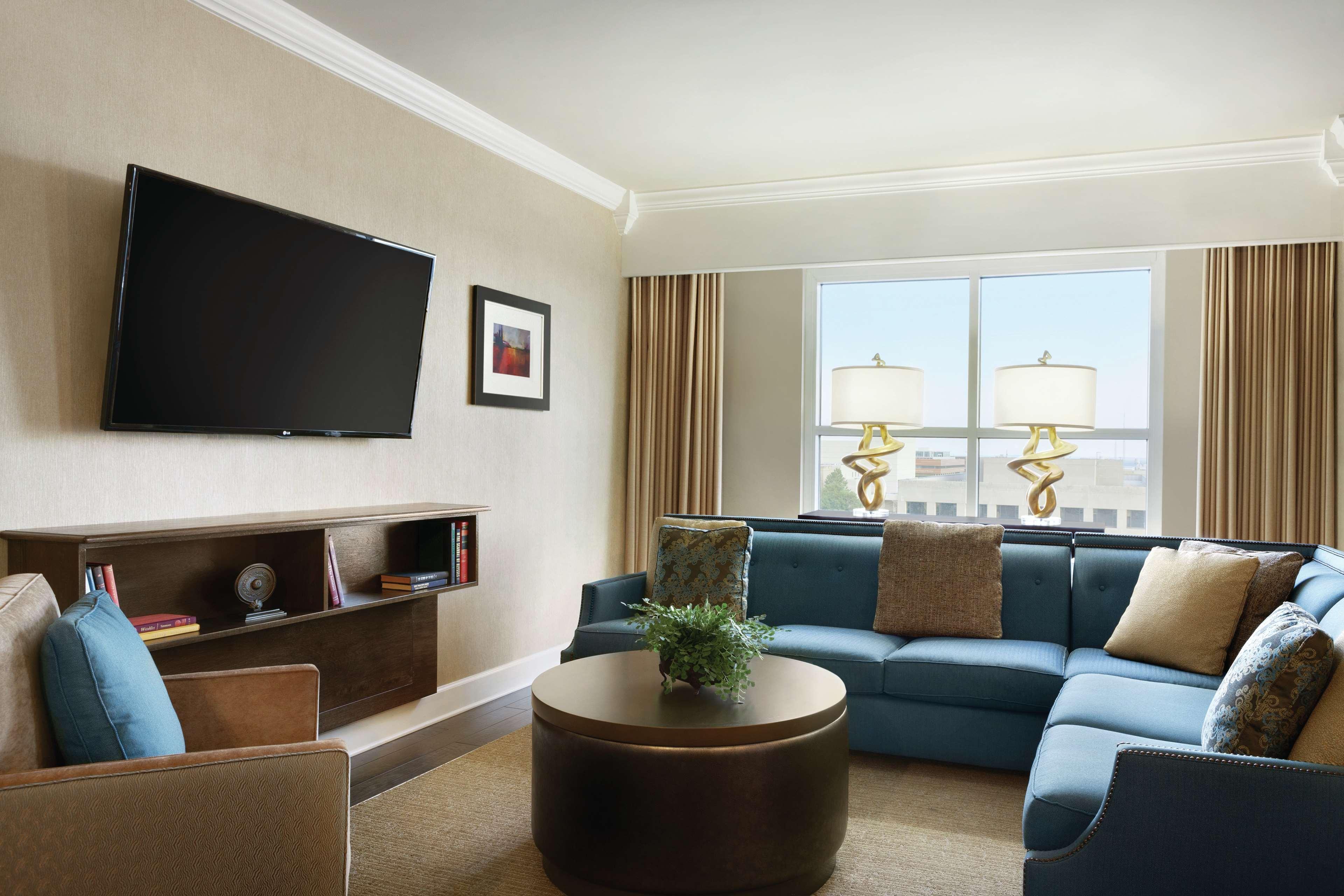Hilton Columbia Center Hotell Exteriör bild